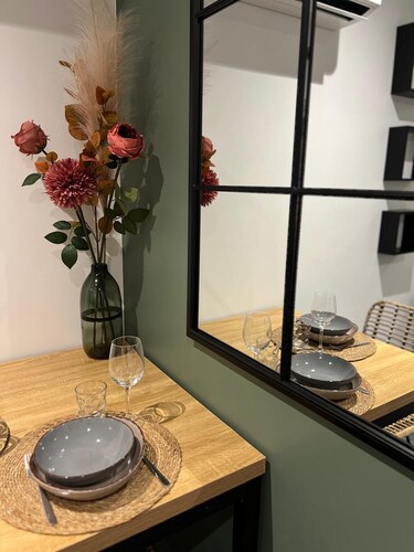 Fully Equipped Independent Apartment in the Heart of L'Ain, 2 steps from River!
