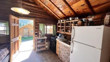 Wasserkocher mit Kaffee-/Teezubehör