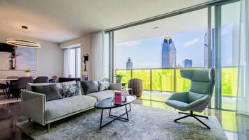 Apartment (24G) | Living room