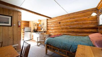 1 chambre, literie fournie