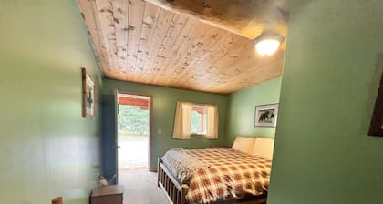 Newly Remodeled Motel Room with 1 Queen Bed, Bathroom with shower. Mini Fridge, Coffee Maker. Situated close to the General Store in Silver Gate, MT