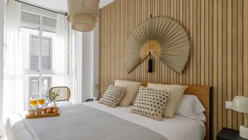 2 habitaciones, tabla de planchar con plancha, internet y ropa de cama