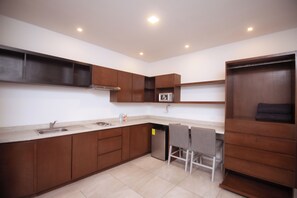 Habitació familiar | Wifi gratuïta i roba de llit 