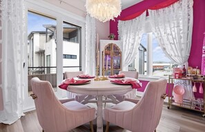 Dining - One of a kind Exclusive Barbie Themed Condo in the heart of Chattanooga  (Chattanooga)