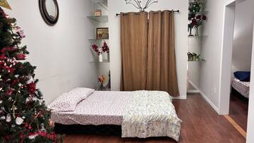 Free WiFi, bed sheets