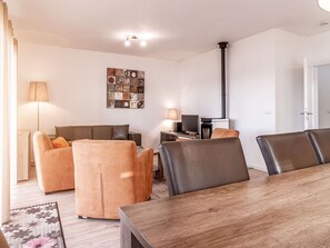 Fernseher, Kamin