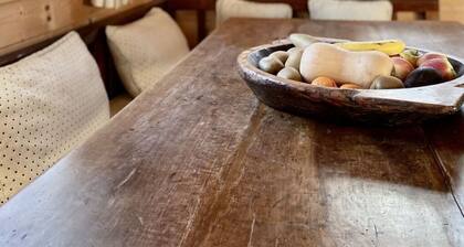 Beautiful private villa for 8 guests with WIFI, TV, patio and panoramic view