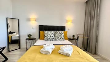 1 habitación, tabla de planchar con plancha, wifi gratis y ropa de cama