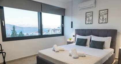 Moderne Villa mit Meerblick Große Terrasse Großer Balkon Neubau 500m vom Strand