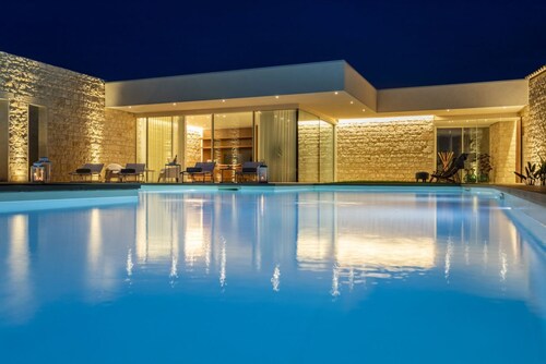 Villa Trifilla - Luxury villa with pool