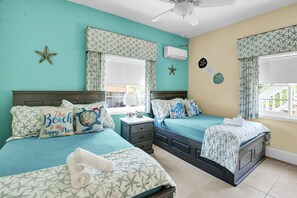 Standard Double Room - Brigadier's Resort & Restaurant (Andros Town)