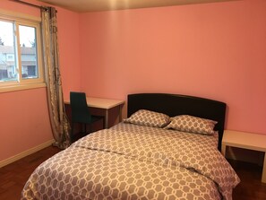 Room - Clean and Quite (Toronto)