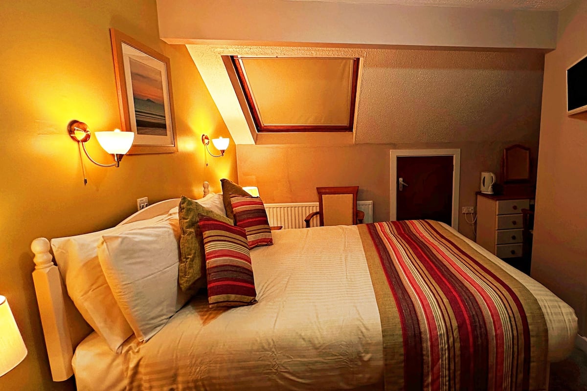 Economy Double or Twin Room, Garden View | 1 bedroom, free WiFi