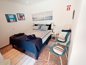 時尚雙人房 | 獨特裝潢、布置獨特、床單