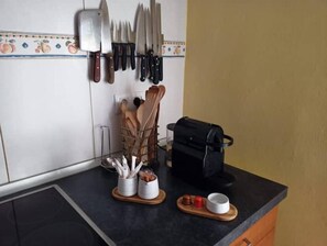 Private kitchen - Chalet con Piscina LUA Home (Manises)