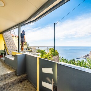 House - Cantinho do Sol by Homie (Ribeira Brava)