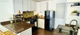 Charming Retreat: Fully Equipped 1-BR Guest Suite in San Rafael