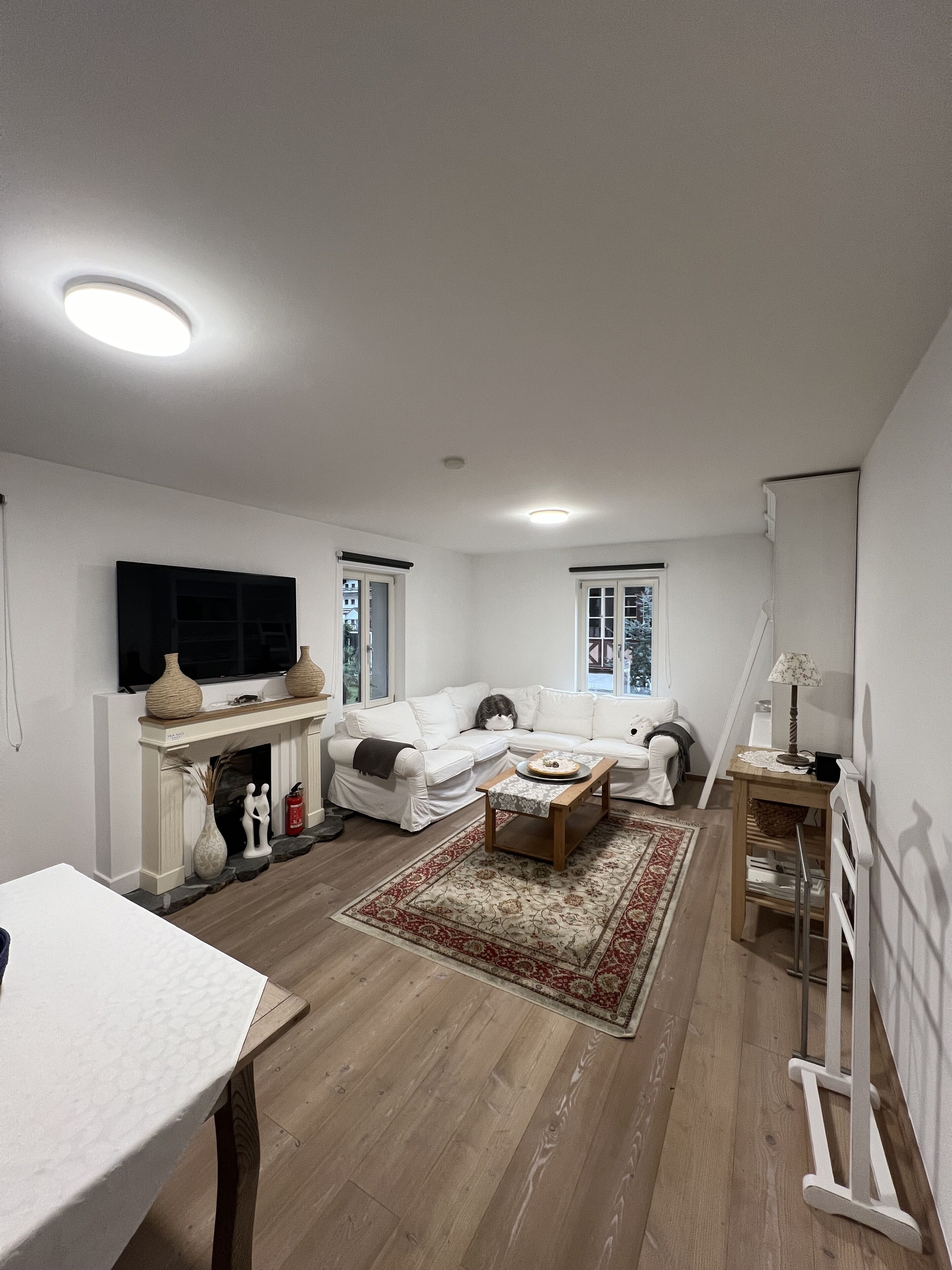 Signature Studio Suite | Living area