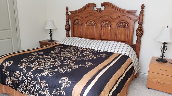 3 bedrooms, desk, free WiFi, bed sheets