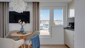 1 bedroom, iron/ironing board, free WiFi