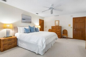 3 chambres, bureau, Wi-Fi, draps fournis