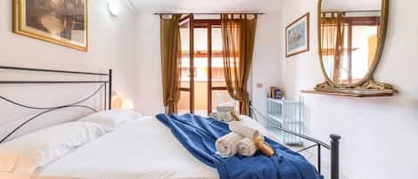 2 bedrooms, iron/ironing board, travel crib, WiFi