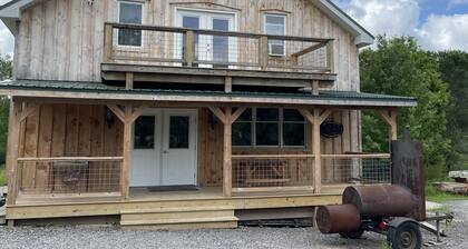 Stay in our cozy Maple Syrup Sugarhouse at Butternut Maple Farm