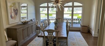 SOLAR ESCLIPSE VRBO huge home on Chenal Golf Course.