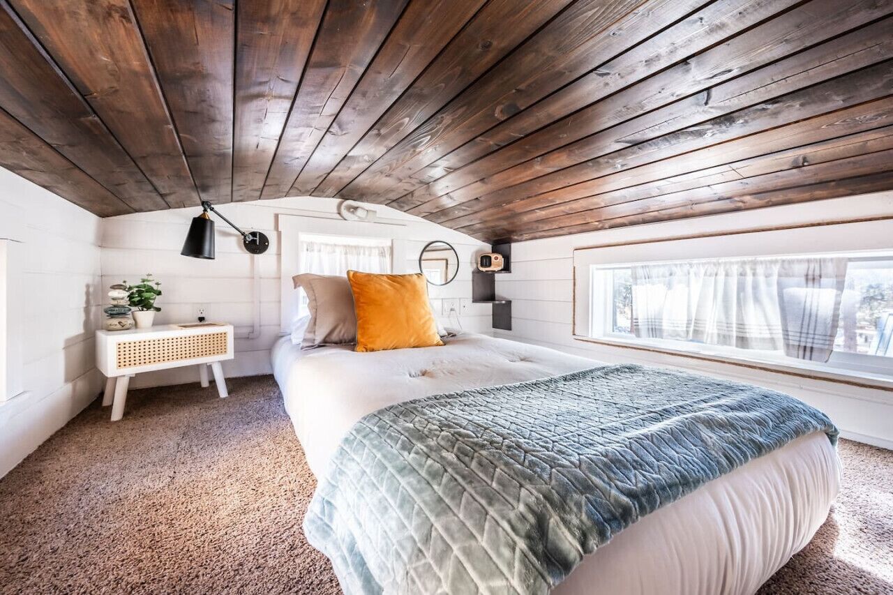 3 bedrooms, desk, iron/ironing board, WiFi