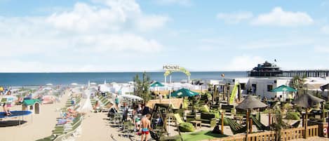 Vlak bij het strand