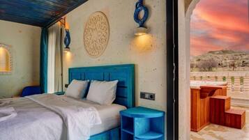 Suite | 1 bedroom, Egyptian cotton sheets, premium bedding, memory foam beds