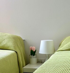2 bedrooms, bed sheets