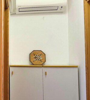 Interior - M383 - Marcelli, comfortable three-room apartment 200mt from the sea (Marcelli)