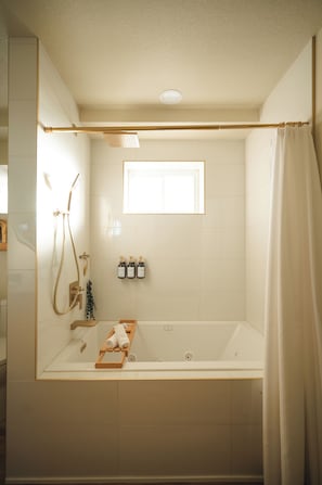 Hair dryer, towels