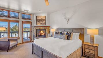 4 bedrooms, Internet, bed sheets