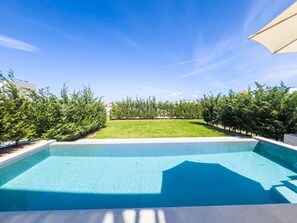 Pool - Azure Horizon Villa (Protaras)