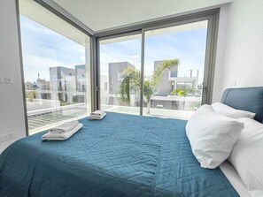 5 bedrooms, iron/ironing board, free WiFi, bed sheets - Azure Horizon Villa - Private Pool & Sea Views! (Protaras)