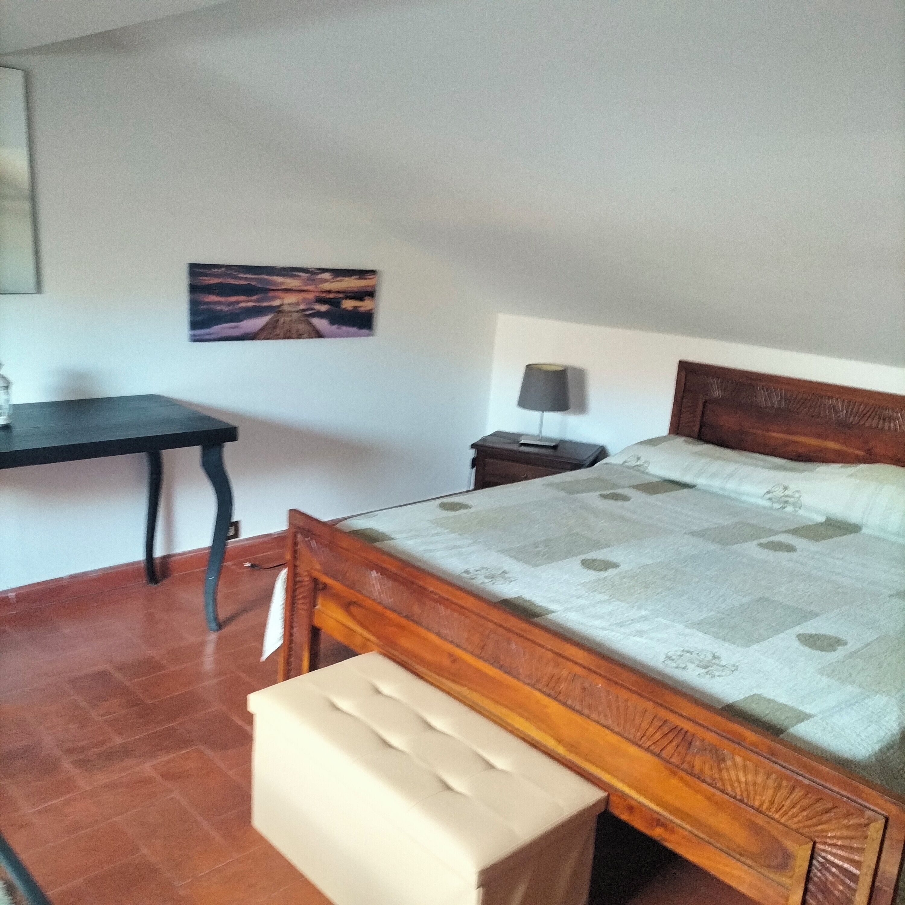 2 habitaciones, tabla de planchar con plancha y wifi gratis 