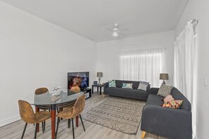 Tv, bordtennisbord