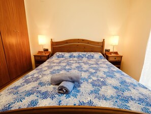 2 bedrooms, iron/ironing board, travel crib, free WiFi