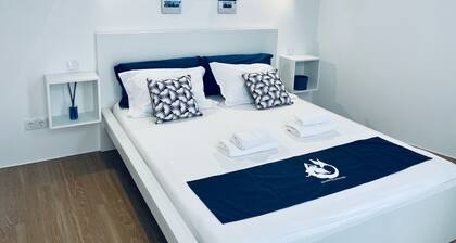 Partenope Hostel and Suites