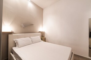 1 多间卧室、熨斗/熨衣板、WiFi、床单