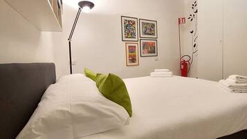 Ferro/asse da stiro, Wi-Fi, lenzuola