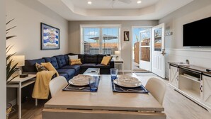 Living area - Beach Retreat: Easy Walkable Living w/ Bikes & Coffee (Lewes)