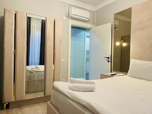 2 Schlafzimmer, schallisolierte Zimmer, Bügeleisen/Bügelbrett