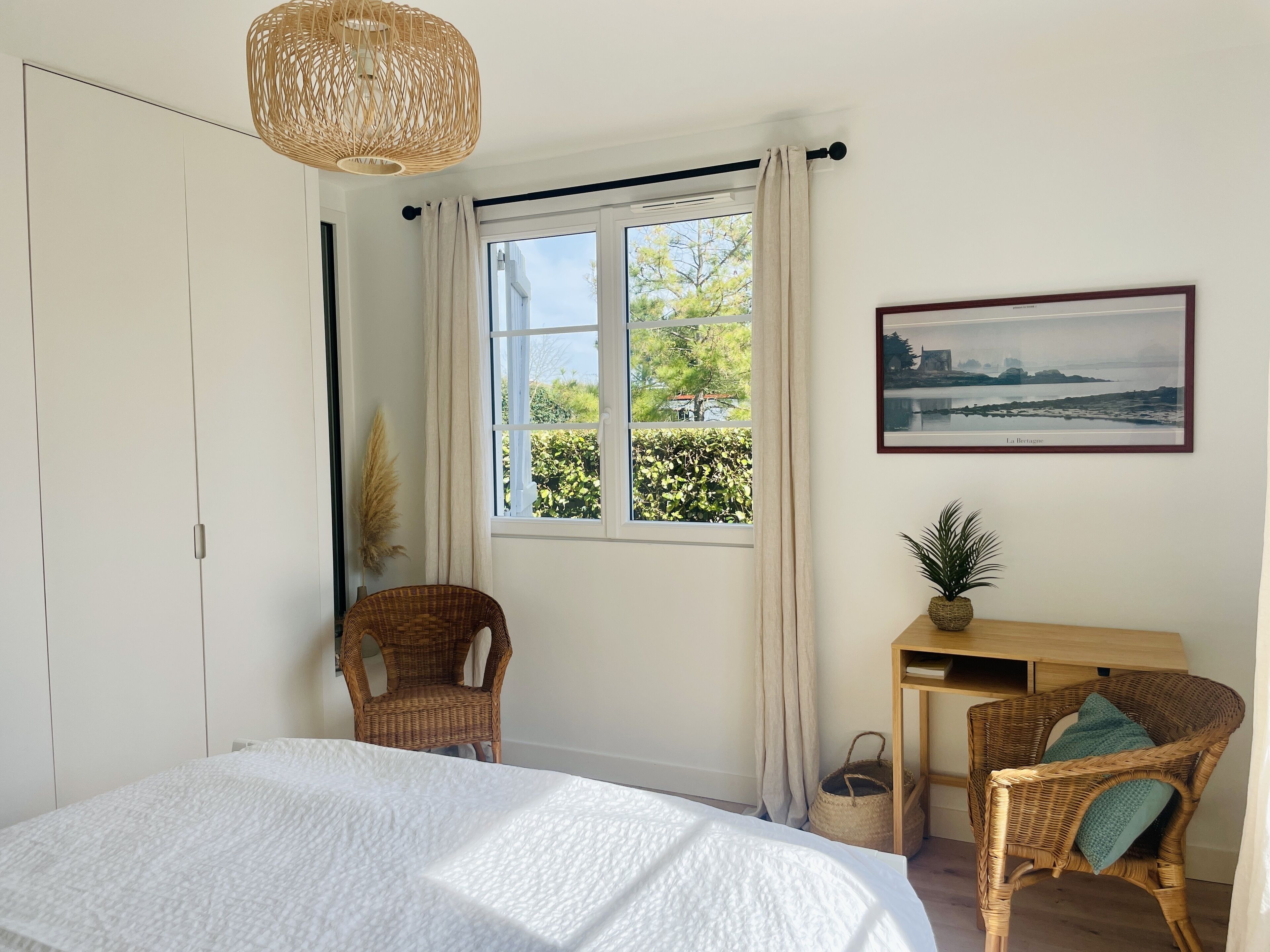 4 chambres, fer et planche à repasser, accès Internet