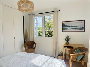 4 soverom, strykejern/-brett og internettilgang