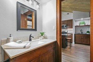 Fridge, microwave, oven, stovetop - Modern Durango Condo at Tamarron - Ski & Golf  (Durango)