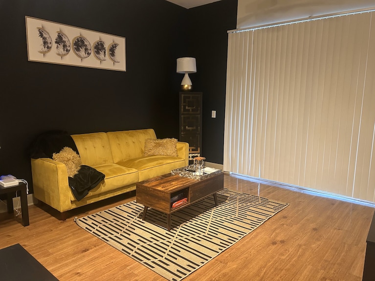 Cool Haven In The City, Close To The Medical Center And Nrg. - Missouri City, TX
