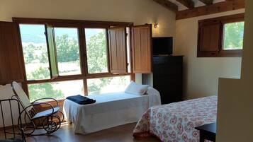 4 dormitorios, wifi gratis, ropa de cama